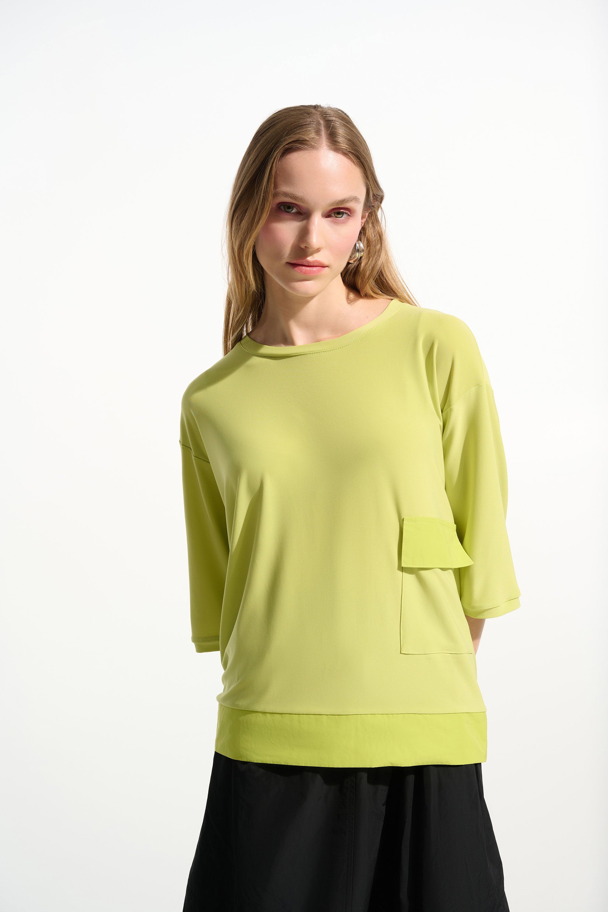 Joseph Ribkoff - Top / Silky Knit And Memory Boxy Tunic With Pocket Detail